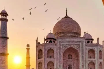 From Delhi Day Tour Taj Mahal By Gatimaan Express Train