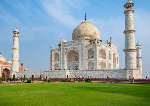 From Delhi: Day Tour Taj Mahal by Car